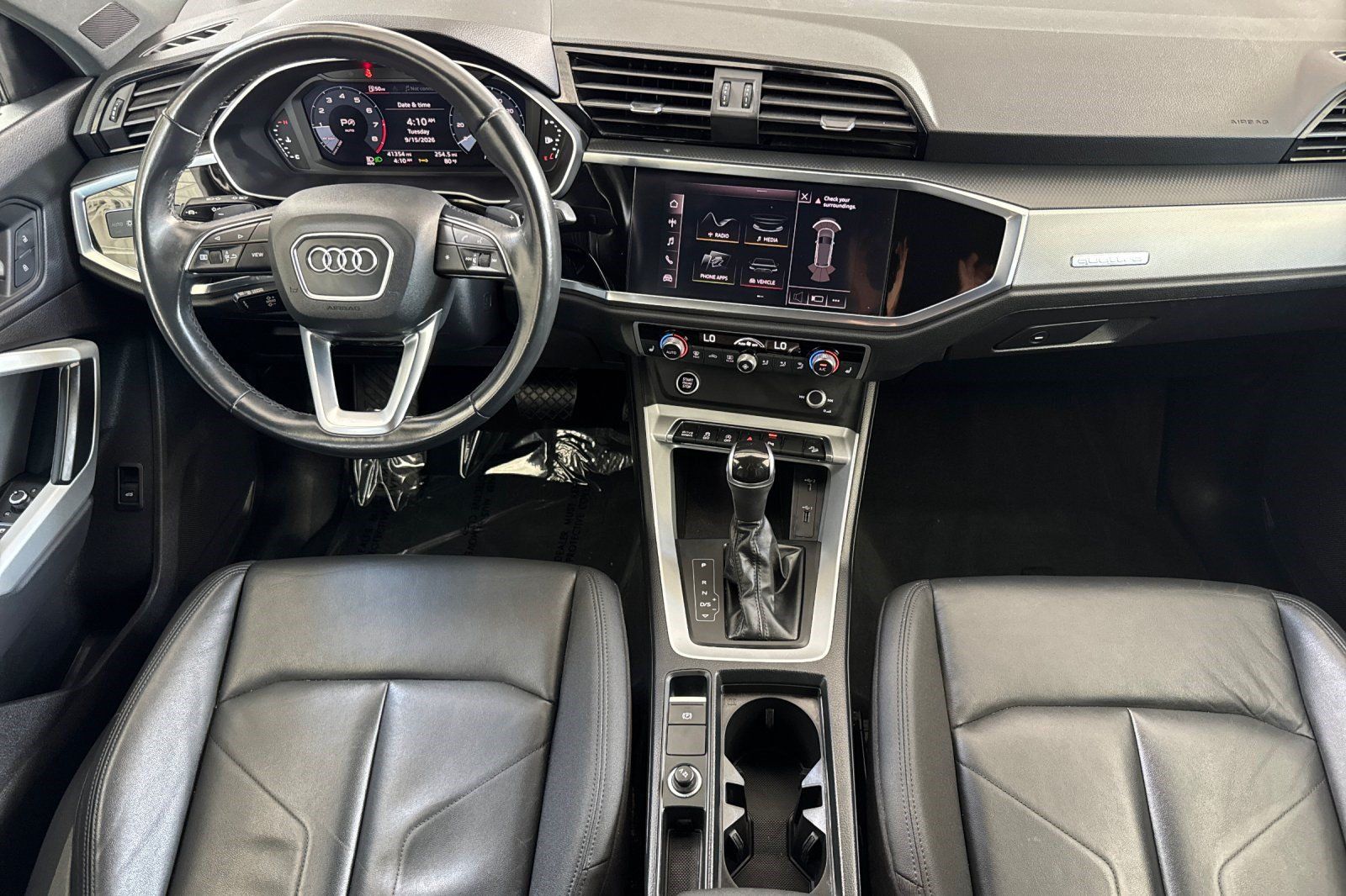 Used 2021 Audi Q3 2.0T Premium w/ Convenience Package AWD/4WD image 17