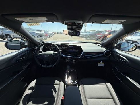 New 2026 Chevrolet Trax RS image 25