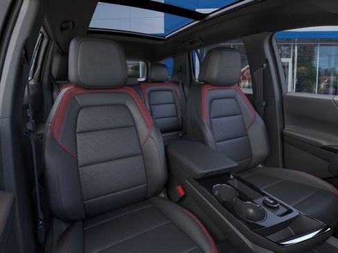 New 2026 Chevrolet Equinox RS w/ Convenience Package III AWD/4WD image 16