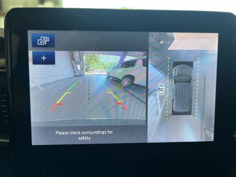 Used 2020 Ford Explorer Limited RWD image 23