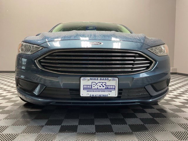 Used 2018 Ford Fusion S FWD image 3