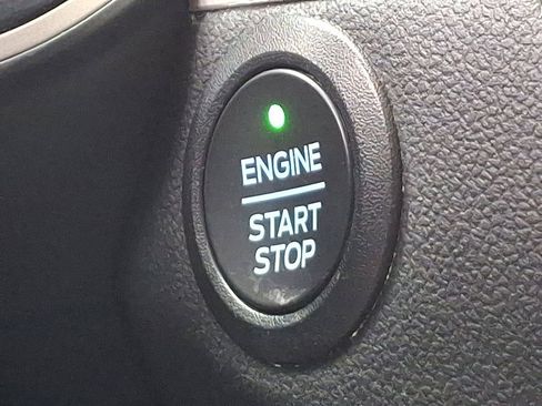 Used 2022 Ford Escape SE w/ Cold Weather Package image 27