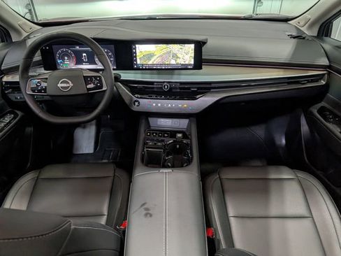 Used 2025 Nissan Murano SL AWD/4WD image 12