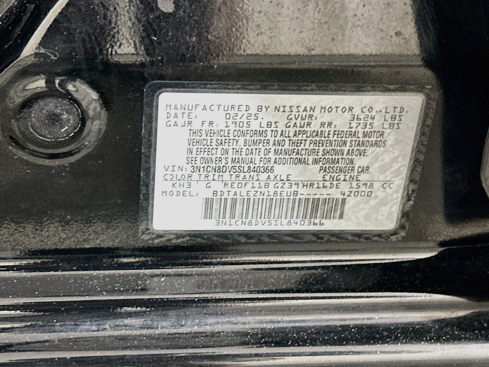 Used 2025 Nissan Versa S FWD image 12