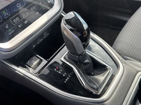 Certified 2024 Subaru Outback Premium image 21