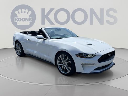 Used 2022 Ford Mustang Premium w/ Equipment Group 201A RWD image 10