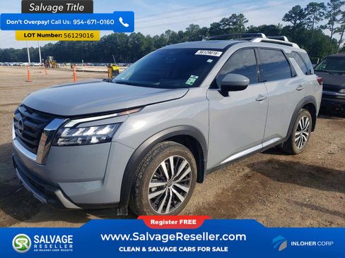 Used 2025 Nissan Pathfinder Platinum FWD image 1