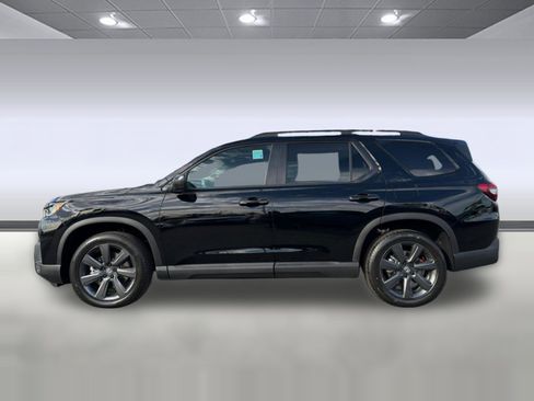 New 2026 Honda Pilot Sport image 2