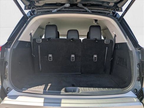 Used 2024 Nissan Pathfinder SL image 7