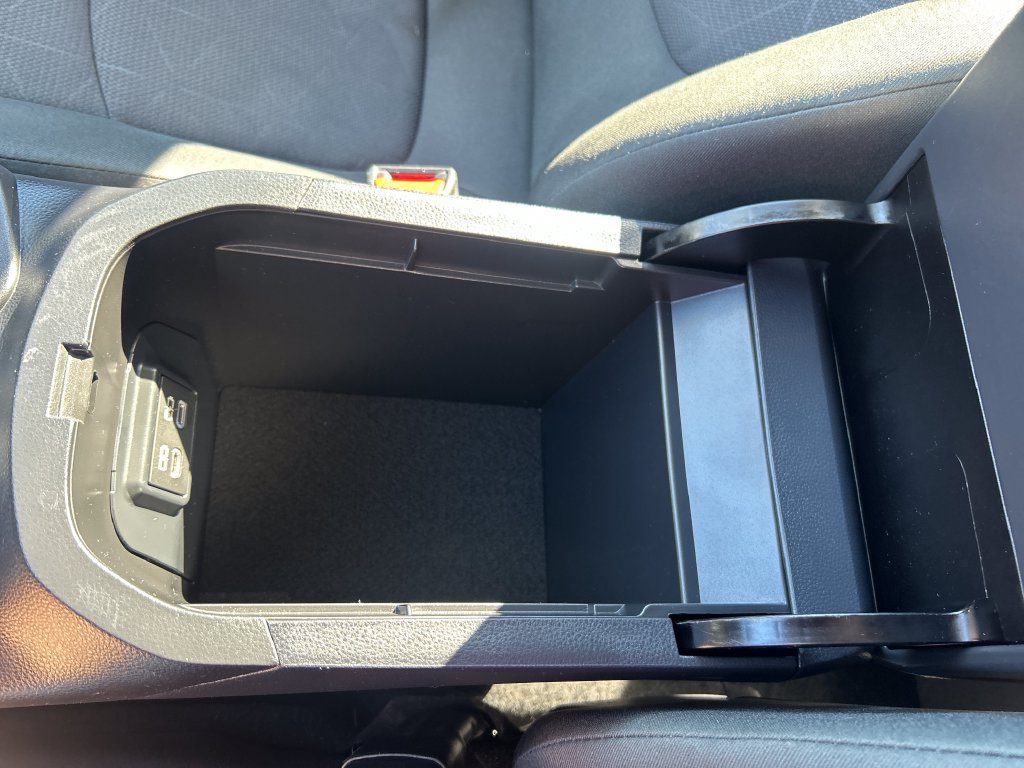 Certified 2025 Toyota RAV4 XLE AWD/4WD image 27