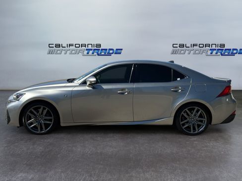 Used 2017 Lexus IS 350 F Sport w/ F Sport Package RWD image 8