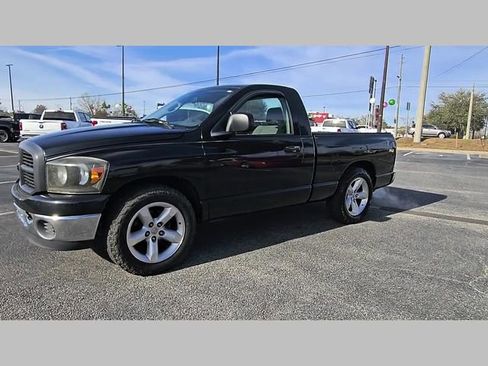 Used 2007 Dodge Ram 1500 Truck SLT image 18