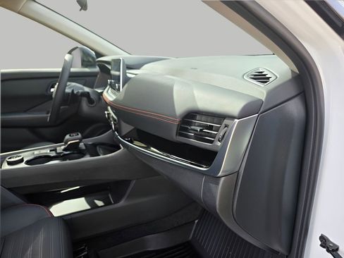 New 2026 Nissan Rogue SV image 15