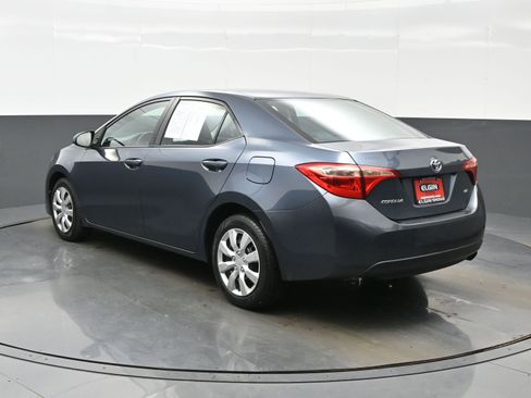 Used 2019 Toyota Corolla LE image 4