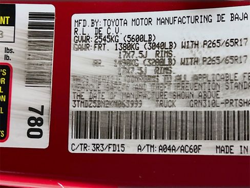 Certified 2019 Toyota Tacoma TRD Sport image 28