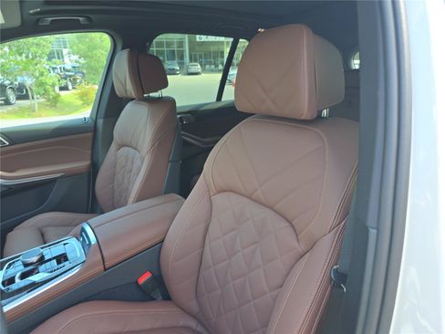 New 2026 BMW X5 xDrive40i w/ M Sport Package AWD/4WD image 20