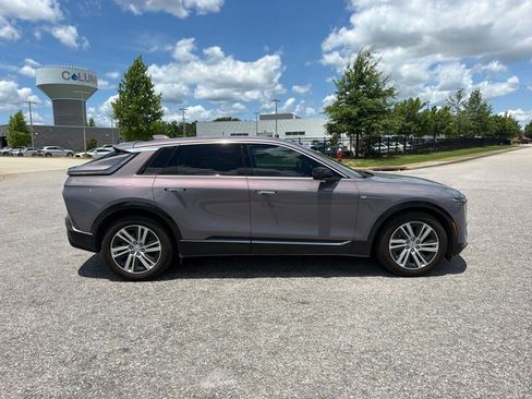 Certified 2024 Cadillac Lyriq Tech w/ Driver Assist Package RWD image 5