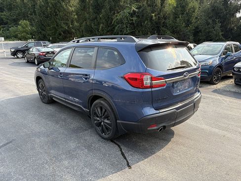 Used 2022 Subaru Ascent Onyx Edition image 4