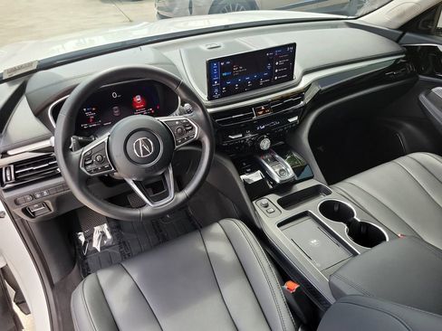 Used 2025 Acura MDX FWD image 14