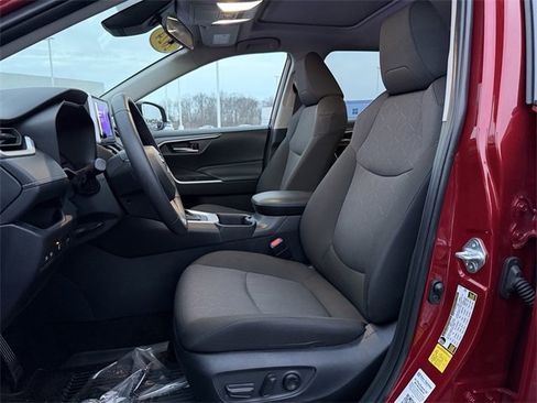 Used 2024 Toyota RAV4 XLE image 14