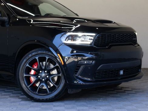 Used 2022 Dodge Durango SRT w/ Premium Interior Group AWD/4WD image 3