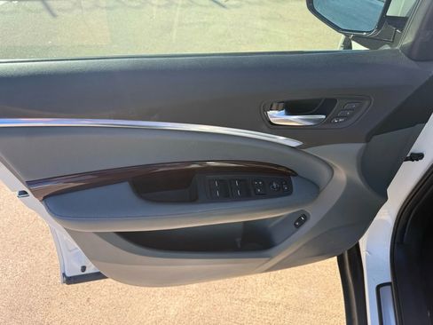 Used 2016 Acura MDX SH-AWD Sport Utility 4D image 15