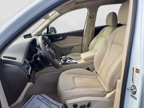 Used 2017 Audi Q7 3.0T Premium Plus AWD/4WD image 10