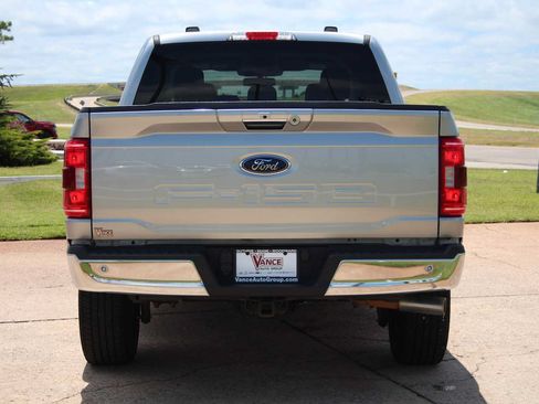 Used 2021 Ford F150 XLT w/ Equipment Group 302A High AWD/4WD image 9