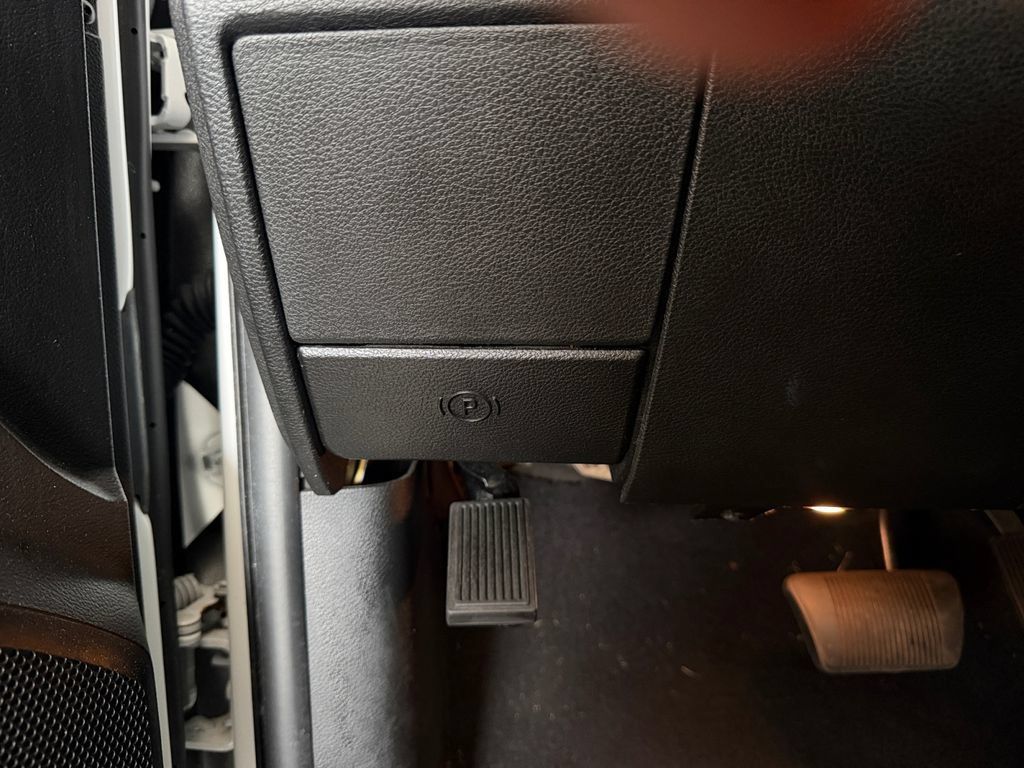 Used 2024 RAM 1500 Classic SLT AWD/4WD image 19