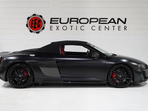 Used 2022 Audi R8 V10 performance AWD/4WD image 8
