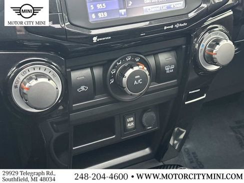 Used 2018 Toyota 4Runner TRD Off-Road Premium w/ TRD Performance Package image 33