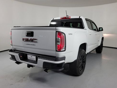 Used 2022 GMC Canyon Elevation w/ Elevation Premium Package AWD/4WD image 3