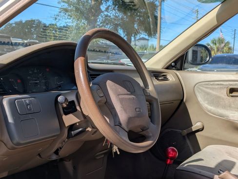 Used 1993 Honda Civic DX image 12