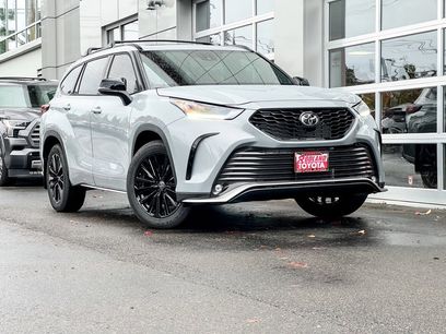 New 2025 Toyota Highlander XSE