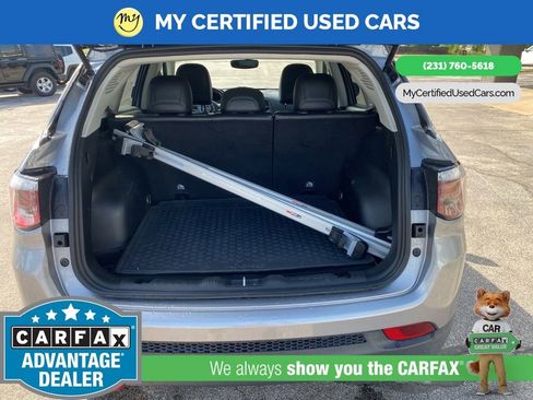 Used 2019 Jeep Compass Trailhawk w/ Leather Interior Group AWD/4WD image 7