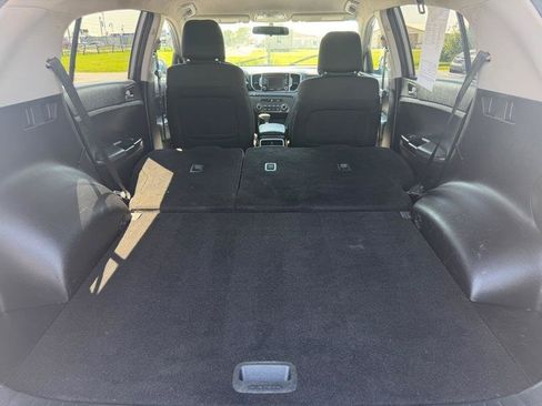 Used 2017 Kia Sportage LX FWD image 23