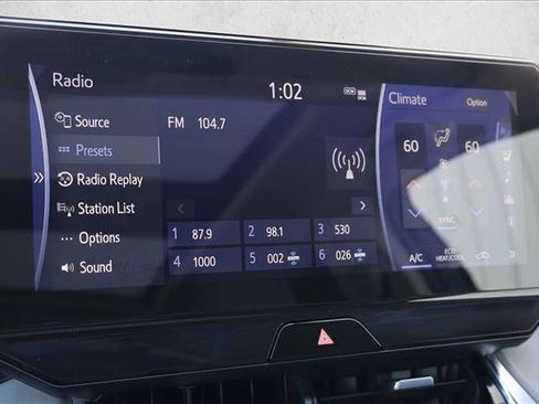 Used 2021 Toyota Venza Limited w/ Advanced Technology Package AWD/4WD image 19