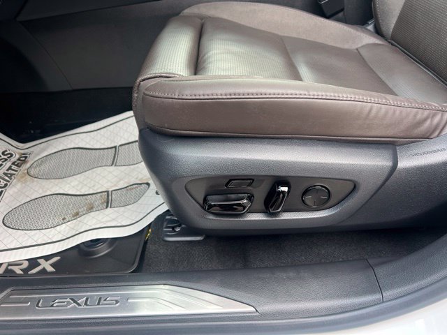 Used 2025 Lexus RX 350 AWD w/ Convenience Package image 25