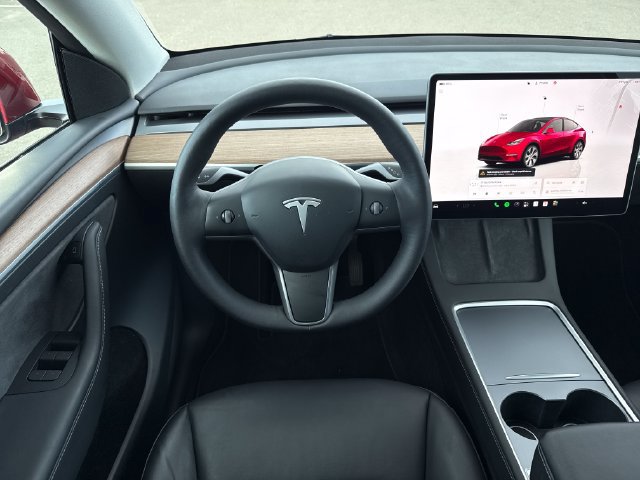 Used 2024 Tesla Model Y Long Range AWD/4WD image 14