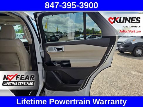 Certified 2021 Ford Explorer Platinum w/ Equipment Group 601A AWD/4WD image 36