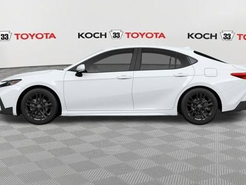 New 2026 Toyota Camry SE image 4