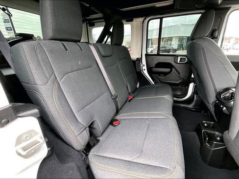 Used 2024 Jeep Wrangler Unlimited Sport AWD/4WD image 20