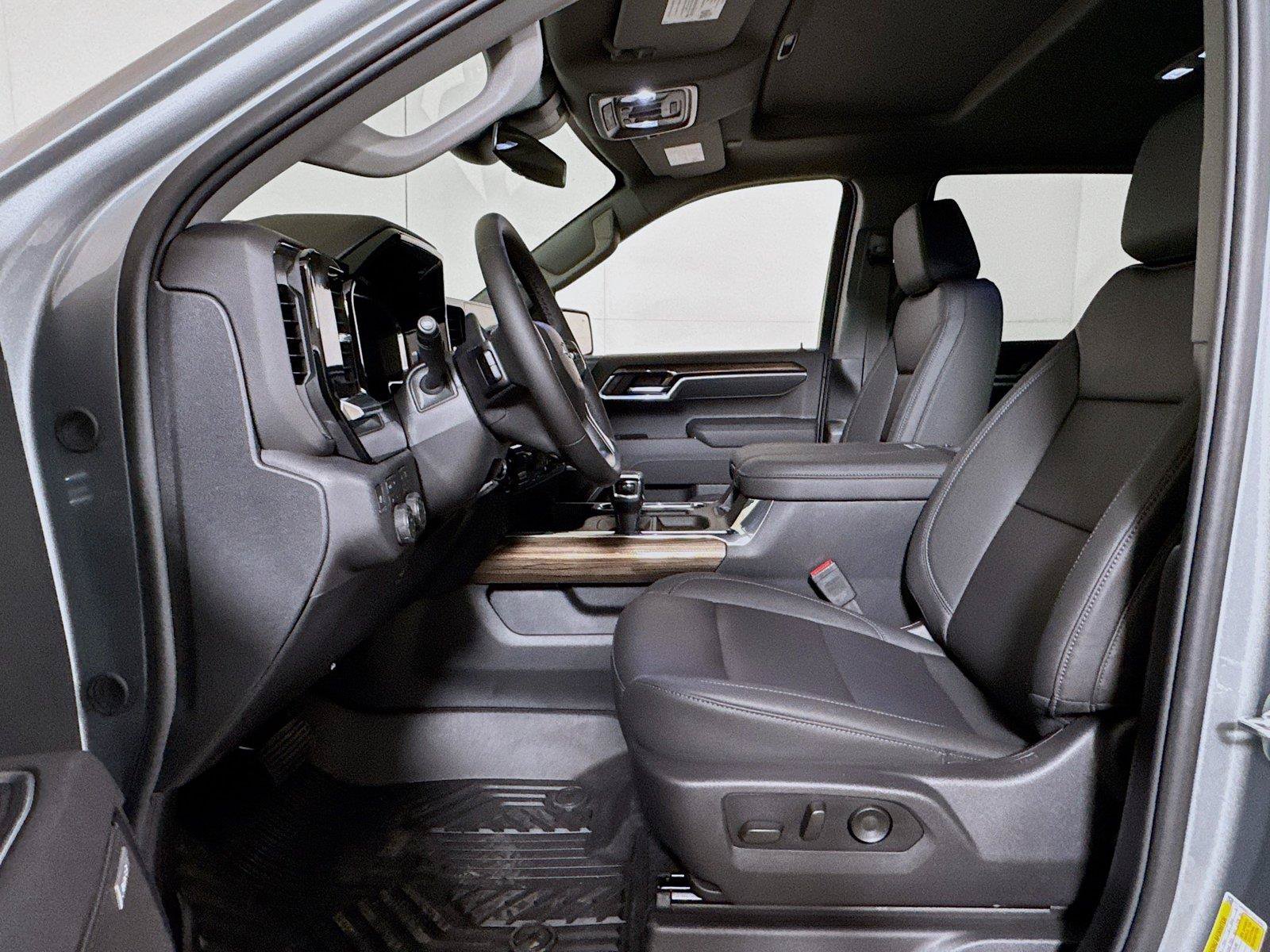 New 2026 Chevrolet Silverado 1500 RST w/ Texas Edition Plus AWD/4WD image 12