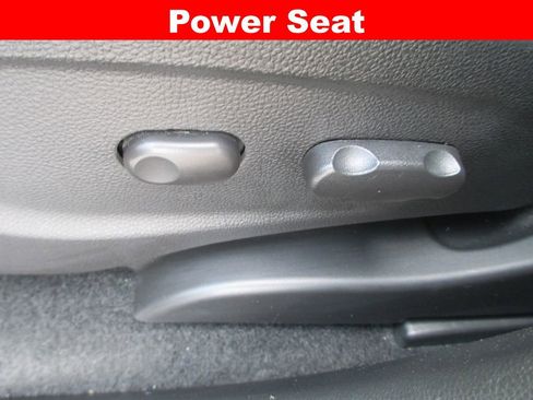Used 2018 Buick Encore Preferred FWD image 23