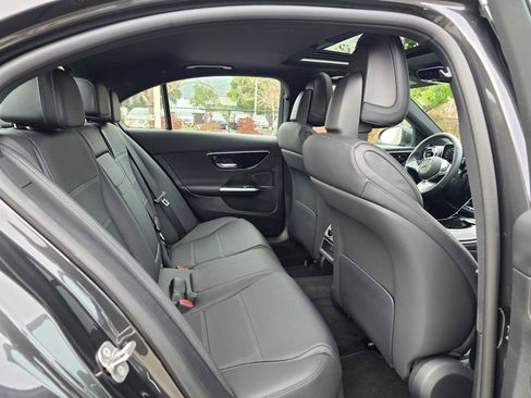 Used 2025 Mercedes-Benz C 300 C 300 image 14