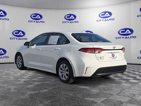 Used 2023 Toyota Corolla LE image 7