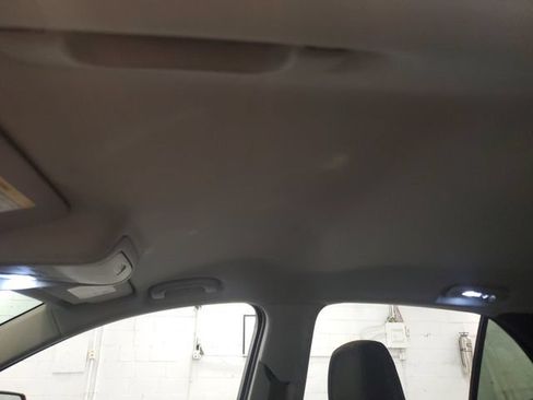 Used 2020 Chevrolet Equinox LT AWD/4WD image 22