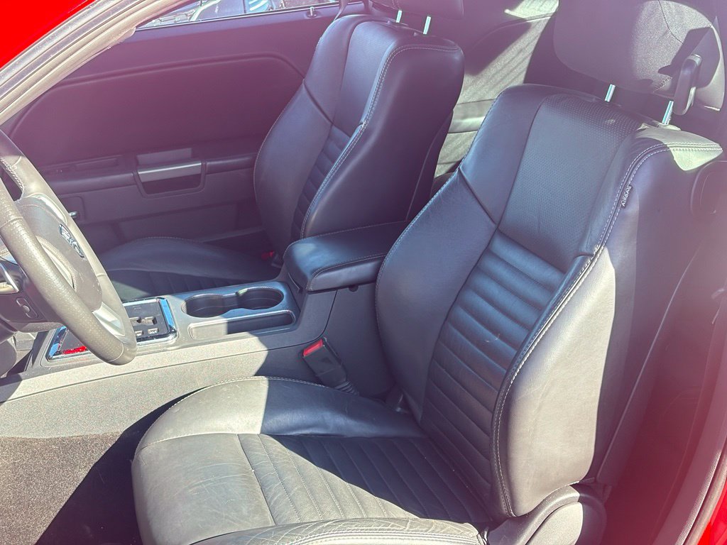 Used 2013 Dodge Challenger R/T RWD image 11
