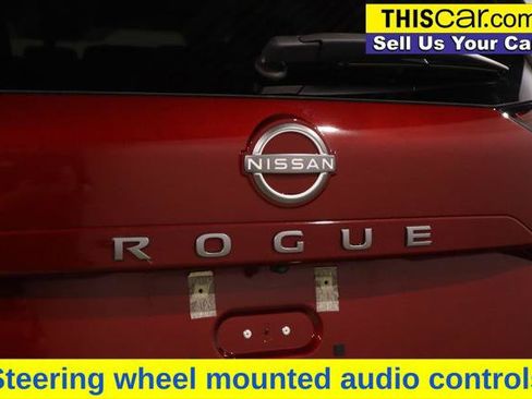 Used 2024 Nissan Rogue S FWD image 13