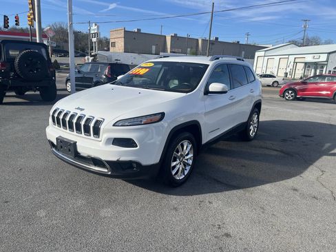 Used 2015 Jeep Cherokee Limited image 4